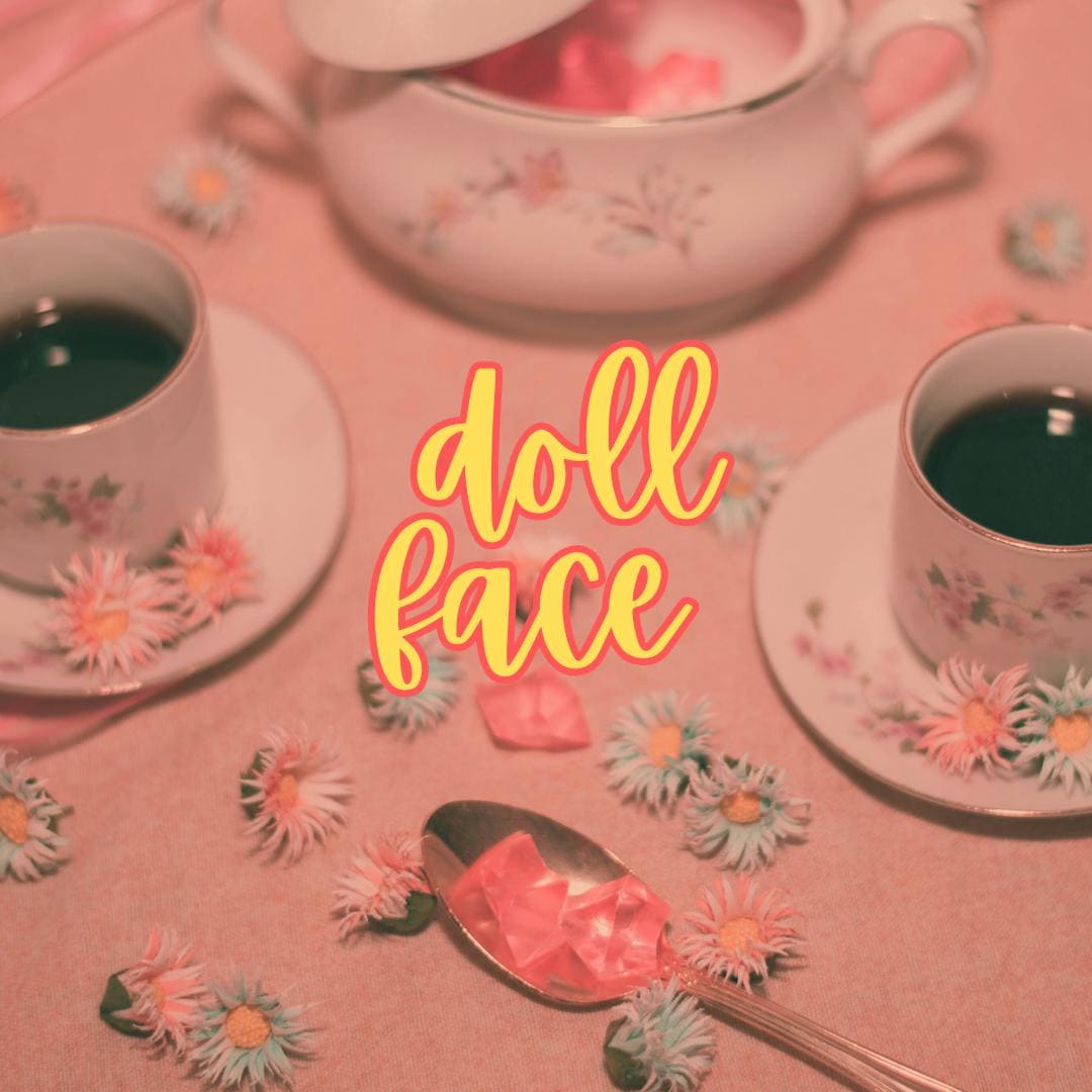 Doll Face [Bergamot - Peach Rings - Raspberry - Sugar Cookie]